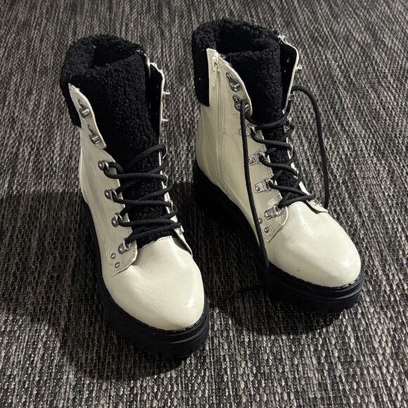 GBG Los Angeles walken boot size 8 - Picture 1 of 7